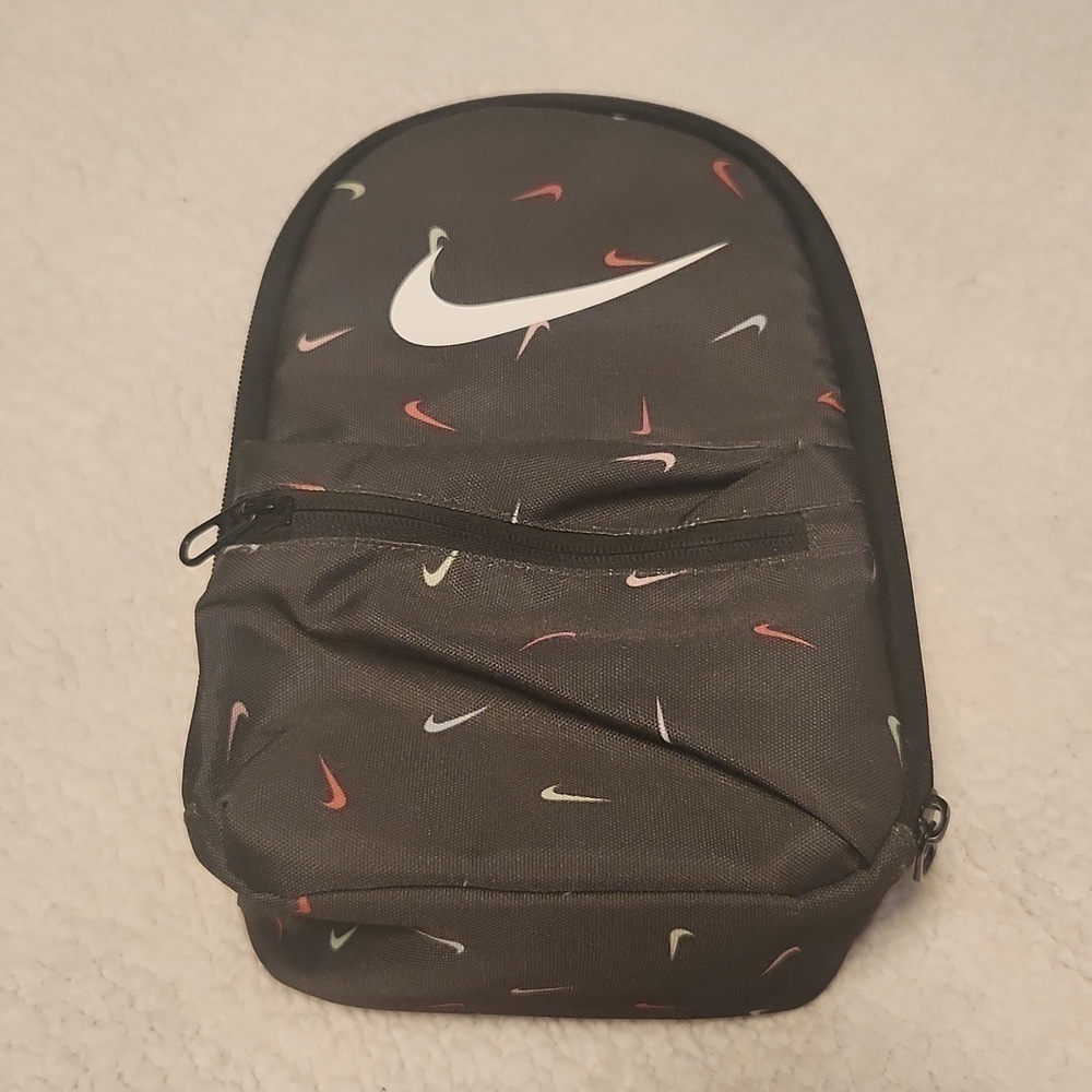 Nike Insulated Lunch Bag